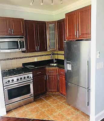 4th image of 329 Macdonough St #2R