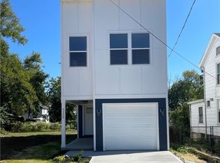 5326 Lester Rd, Cincinnati, OH 45213