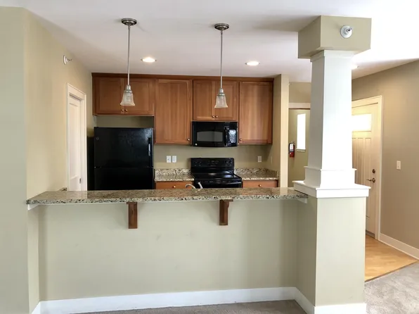 1766-1812 N Warren Ave, Milwaukee, WI 53202