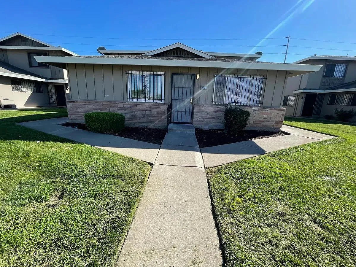 440 Caribrook Way APT 1 photo 1