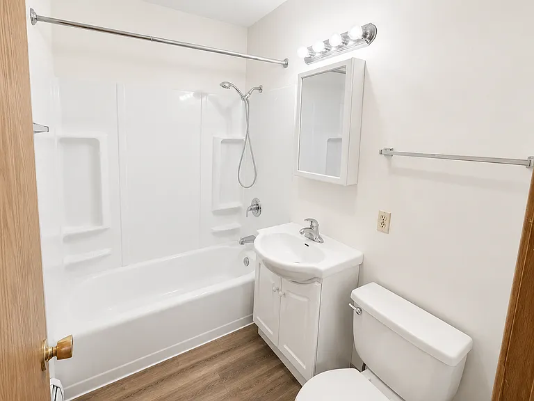 Liberty Valley Apartments — Photo 11