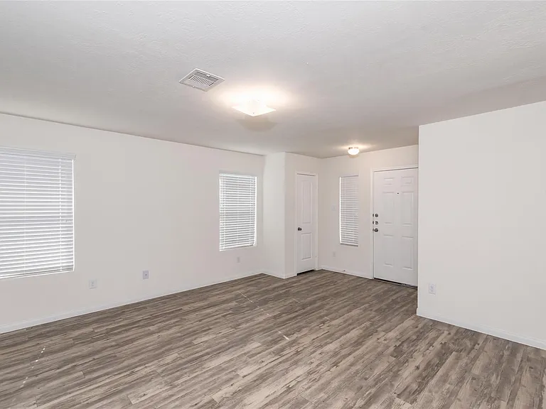 5312 Rio Ramos St — Photo 6