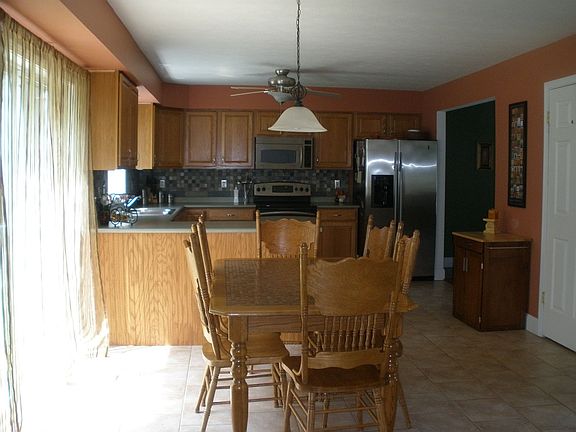 Eat in Kitchen