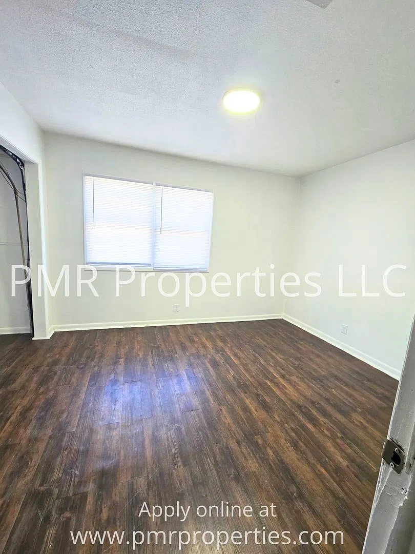 217 S. 1st Street — Photo 2