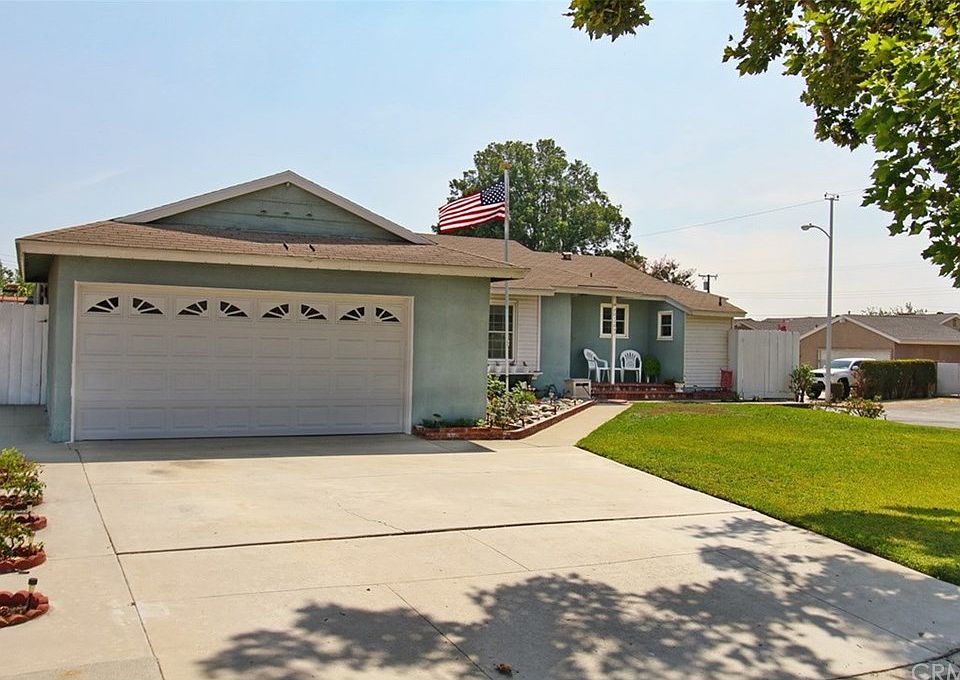 1st image of 20128 E Calora St