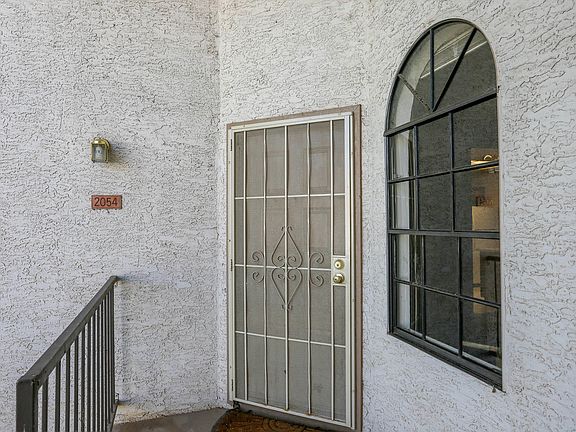 4th image of 930 N Mesa Dr Unit 2054