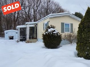 95 1st St, Littleton, MA 01460