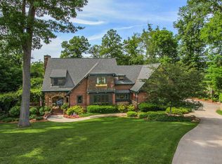 3911 Jackson Bend Dr, Louisville, TN 37777