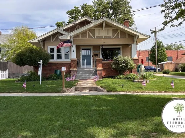 214 W 2nd St, Wayne, NE 68787