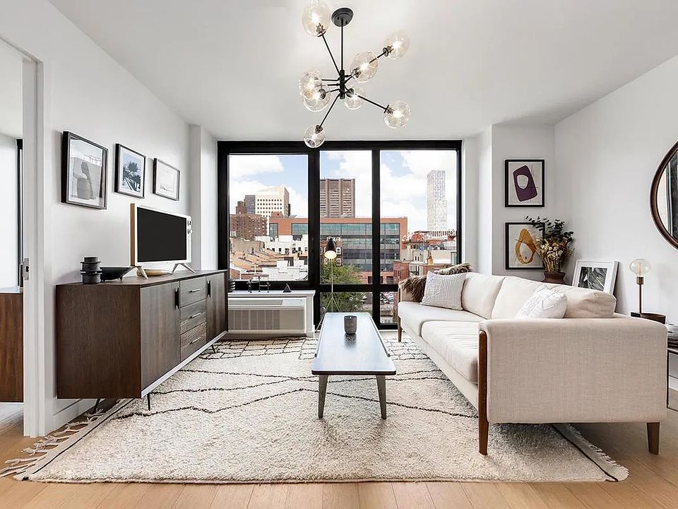1st image of 1790 3rd Ave #1102