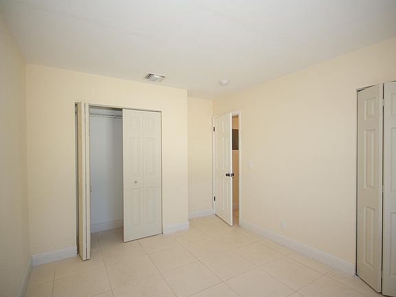 4th image of 129 N A St Unit 3