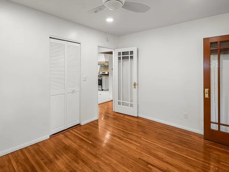3925 Hawk St — Photo 10
