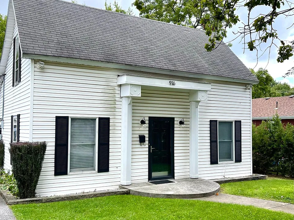 916 N Fremont Ave