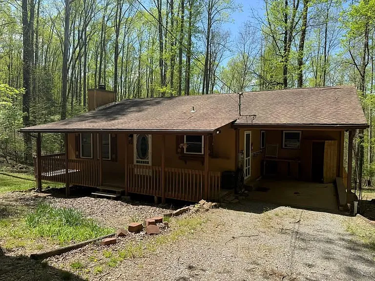 92 Grey Fox Ln — Photo 1