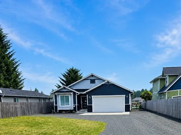 574 Weatherwax Loop NE, Ocean Shores, WA 98569