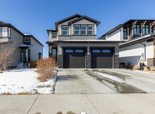 1492 E Coalbanks Blvd W, Lethbridge, AB T1J 5L5