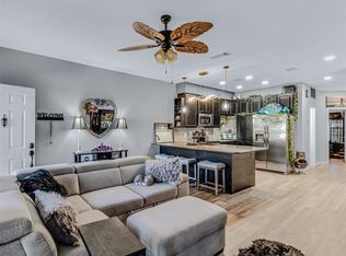 1933 Island Cir #B106, Tool, TX 75143