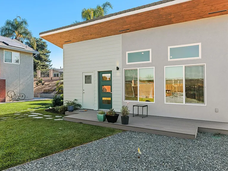 7717 Romeria St — Photo 3