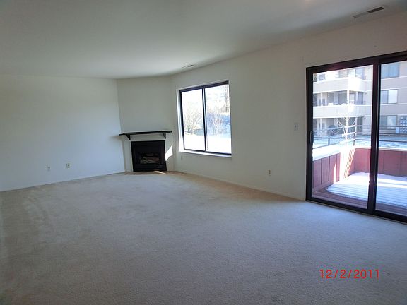 2nd image of 225 Briarcrest Dr Unit 205