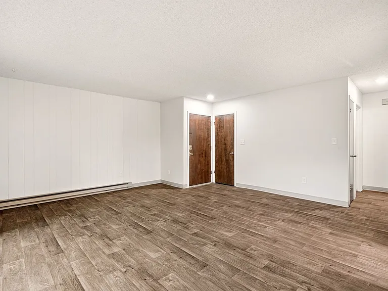 3102 E 27th Ave — Photo 31