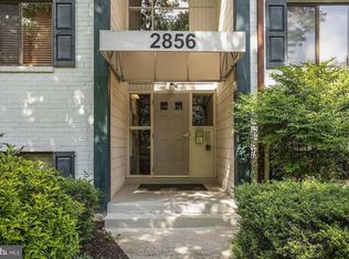2856 Dover Ln, Falls Church, VA 22042