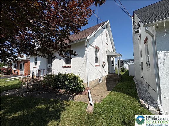 3rd image of 37 E Federal St