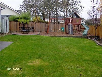 5th image of 10706 184th Ave E