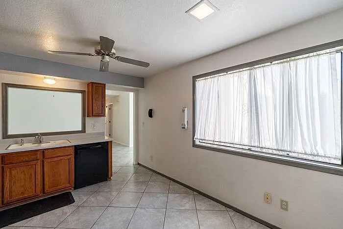 2434 N Palo Hacha Dr — Photo 15