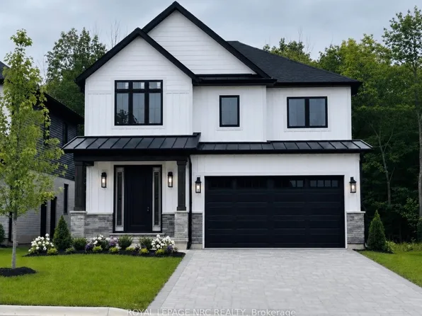 17 Samuel Ave, Pelham, ON L0S 1E1