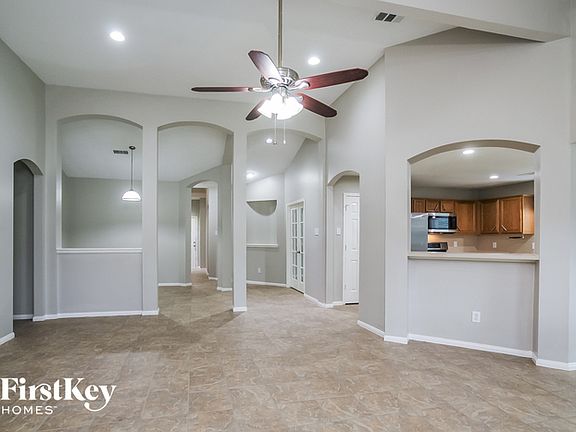 4th image of 18330 Cinderwood Dr