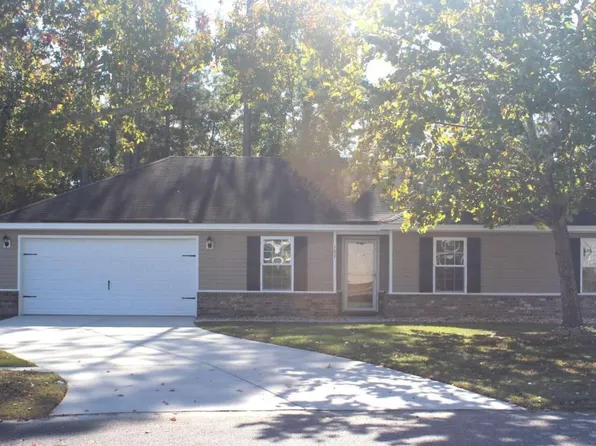 107 Black Pine Dr, Springfield, GA 31329