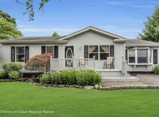 471 Admiral Rd, Forked River, NJ 08731