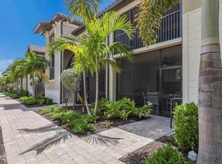 5710 Palmer Cir #202, Bradenton, FL 34211