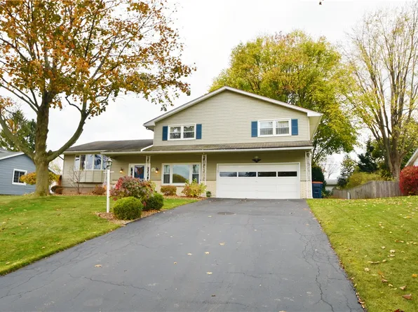 25 Kensington Ct, Rochester, NY 14612