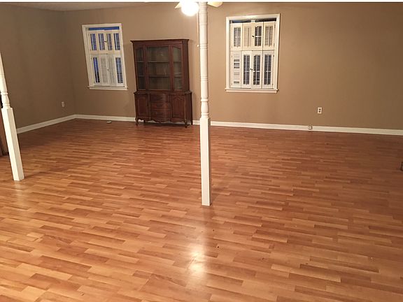 4th image of 345 Brookmeade Dr