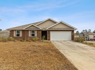 4615 Plover Dr, Crestview, FL 32539