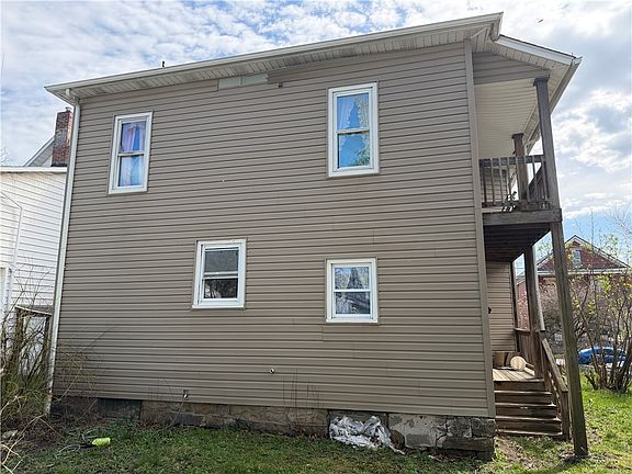 3rd image of 434 S Center Ave
