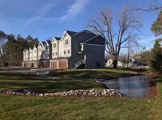 1728 Chamberlain Way, Haslett, MI 48840