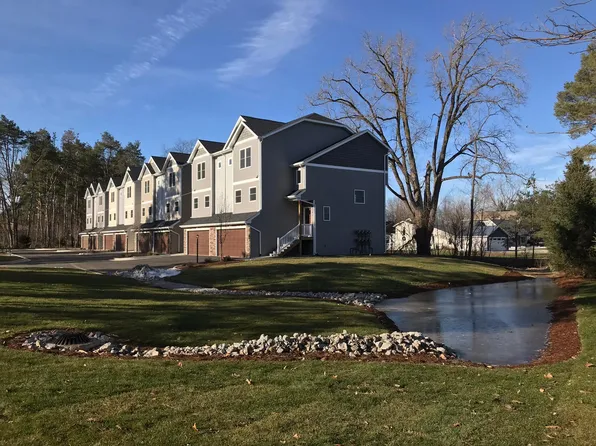 1728 Chamberlain Way, Haslett, MI 48840