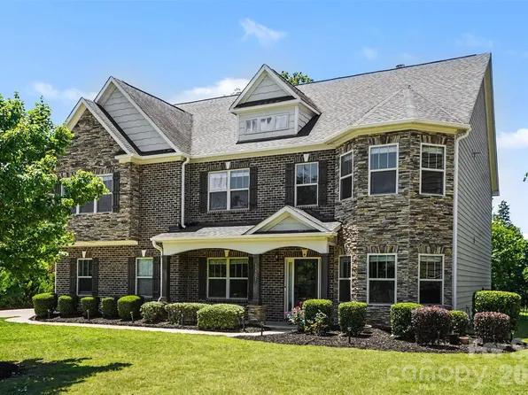 15301 Guthrie Dr, Huntersville, NC 28078