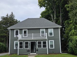204 N Franklin St, Holbrook, MA 02343