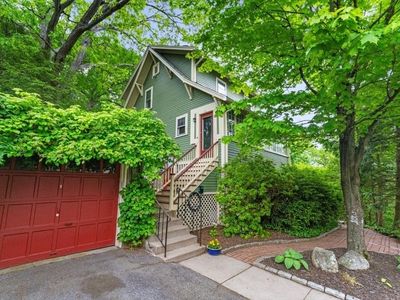 49 Fern Rd, Medford, MA, 02155