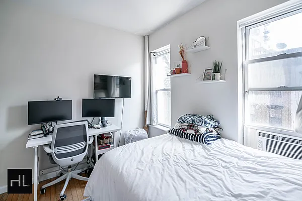 Rented by Highline Residential | media 14