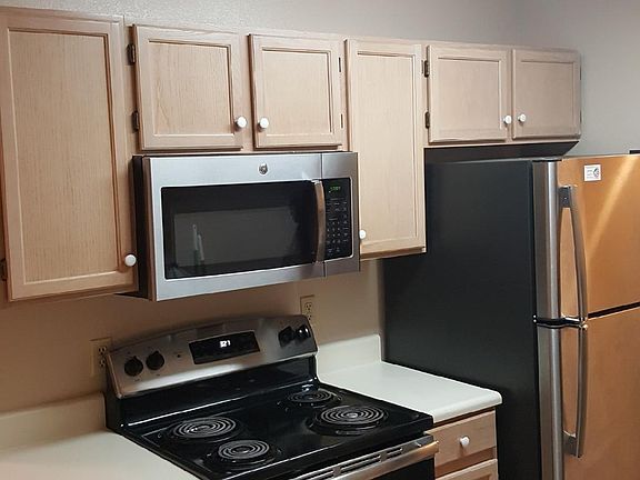 5th image of 2183 Timberwood Cir S #2183