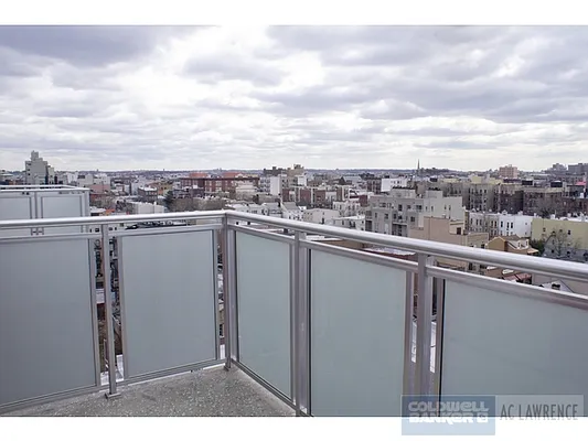 Rented by Aclawrence | media 75