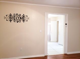 2205 Hawkins Mill Rd, Memphis, TN 38127