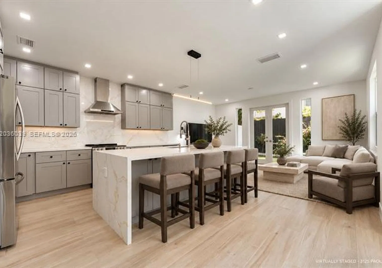 3125 Paola Dr th 15, Miami, FL 33133 — Photo 1