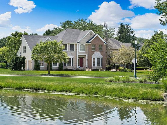 3rd image of 1331 Belcross Dr