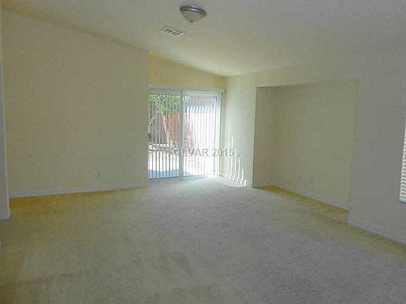 4th image of 9365 Mock Heather St