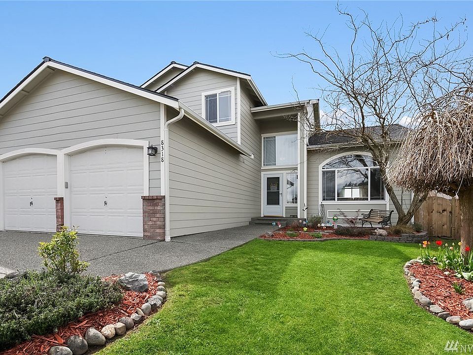 1st image of 8318 80th Dr NE